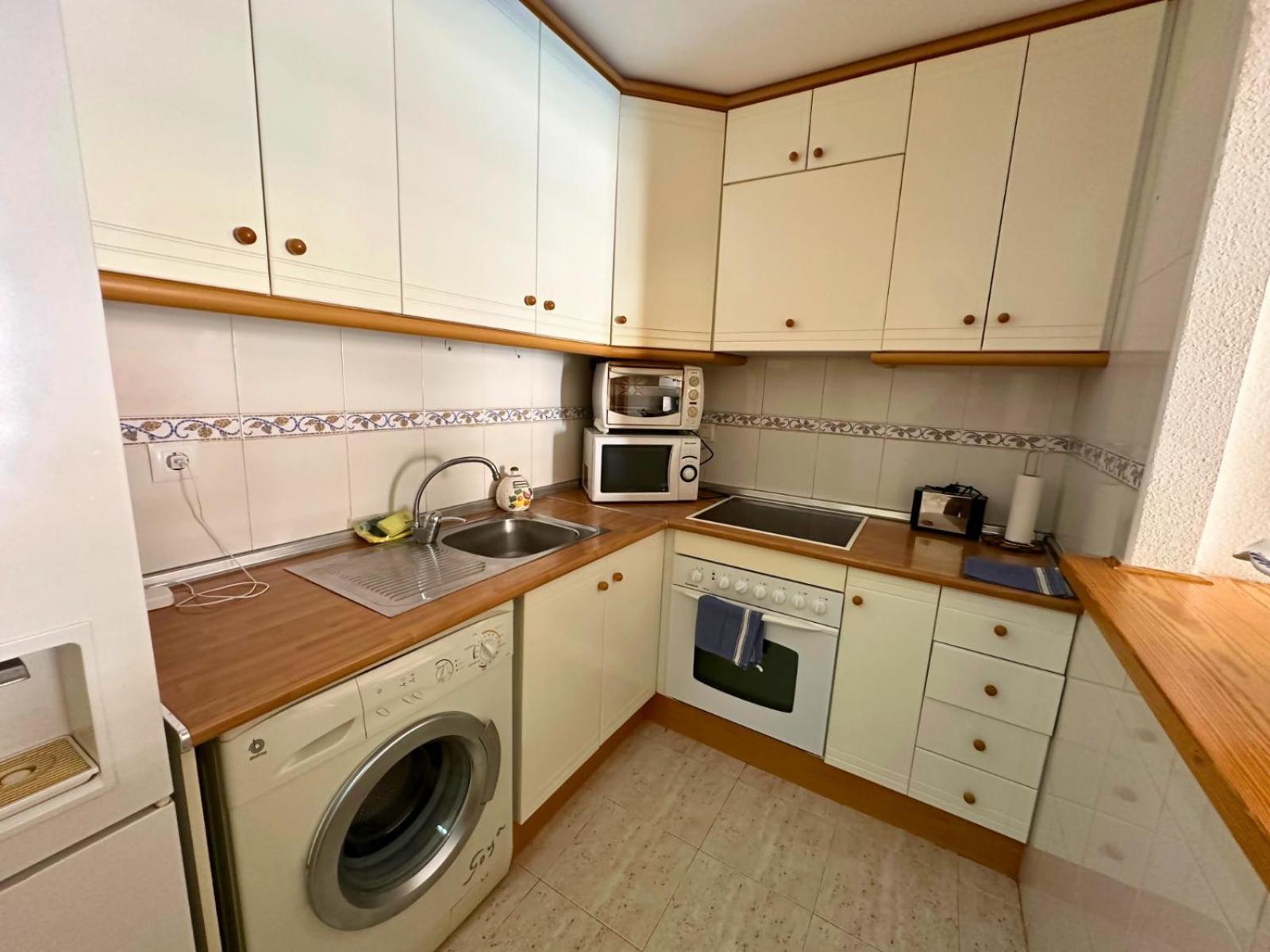 Cipres 4 Apartamento En Urbanizacion Con Piscina Торевьиа Экстерьер фото
